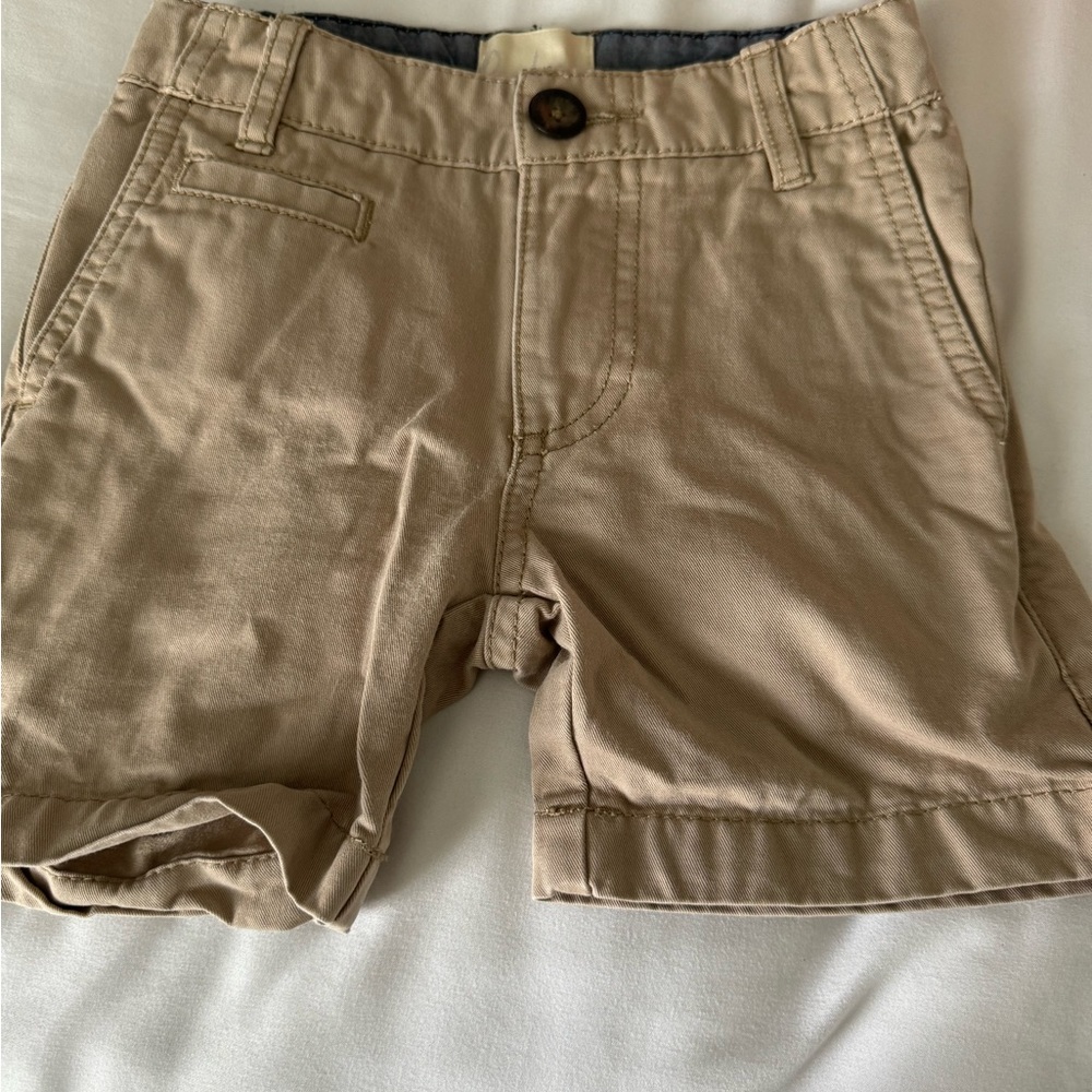 Mini Boden boys 3t khaki shorts
